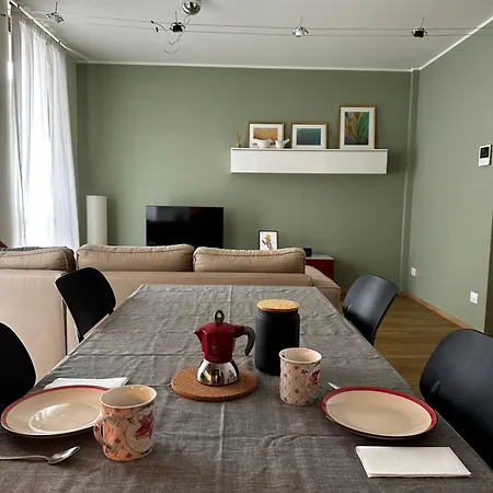 Casa Ventitre - Ampio Bilo Con Grande Balcone Cernusco Sul Naviglio